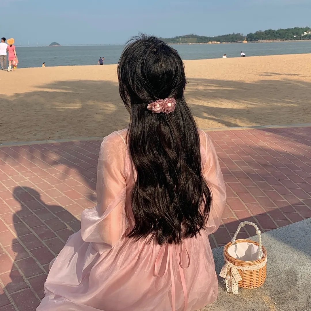 你爱的是谁